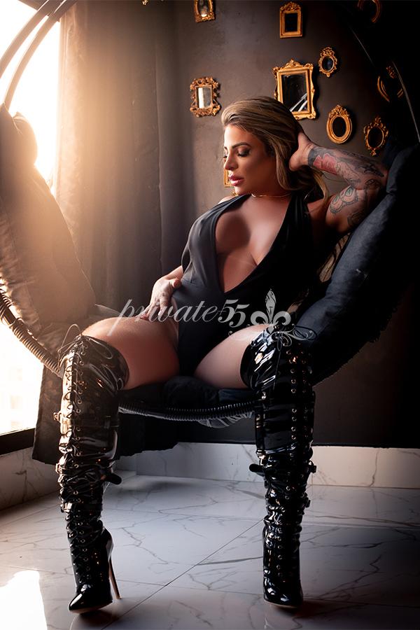 Foto 17 de Nicolly Schultz