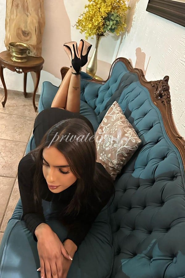 Luara Lacerda - Garota de Programa em Brasília