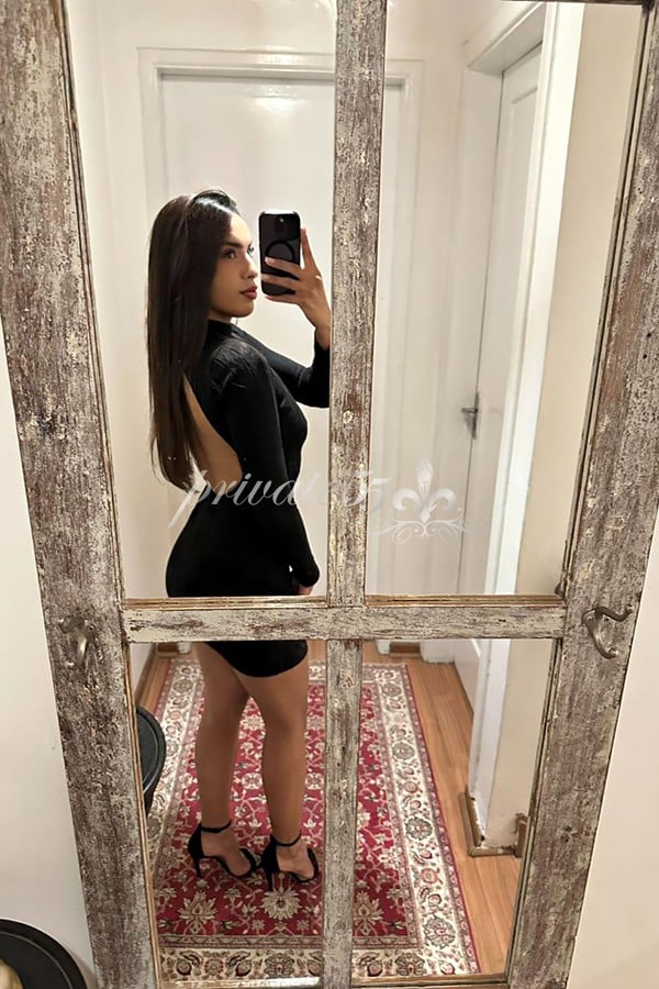 Luara Lacerda - Garota de Programa em Brasília