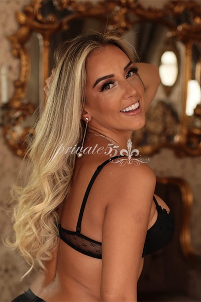 Laura Dornelles - Acompanhante de Luxo em Rio de Janeiro