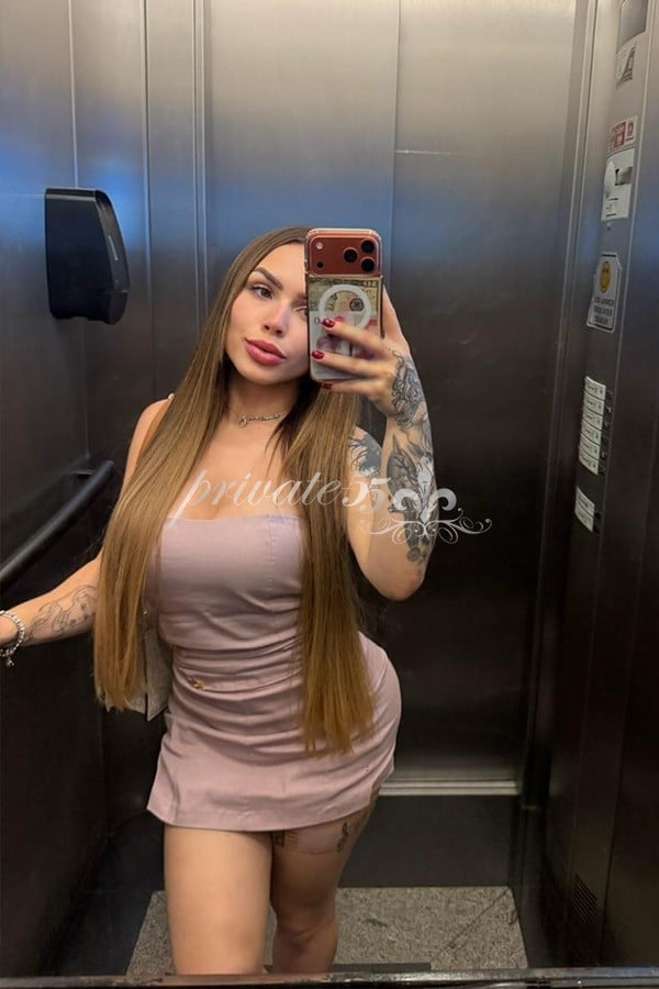 Foto 4 de Rebecca Bartz