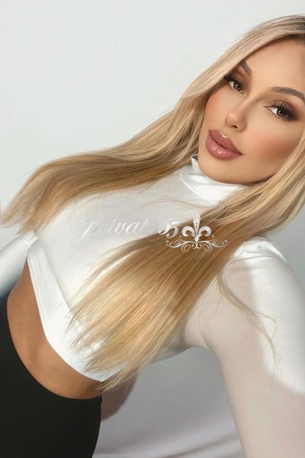 Leona Fontanelle - Acompanhante de Luxo em Florianópolis