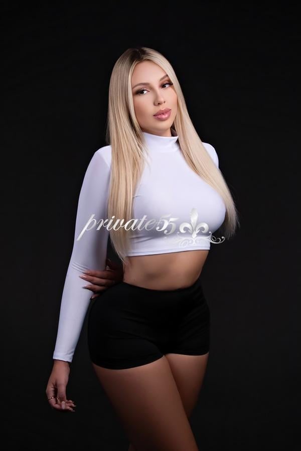 Leona Fontanelle - Acompanhante de Luxo em Florianópolis