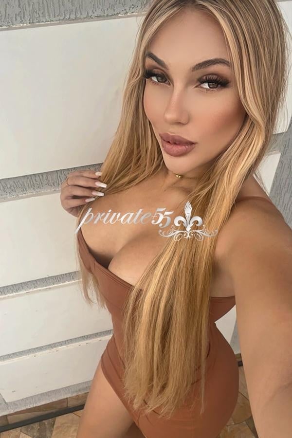 Leona Fontanelle - Acompanhante em Florianópolis