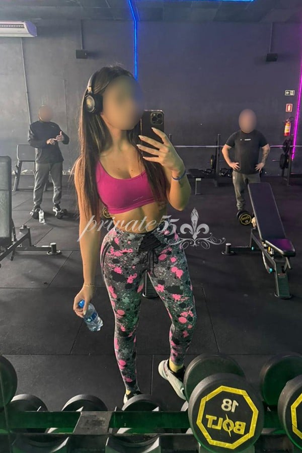 Foto 2 de Yanara Luiza