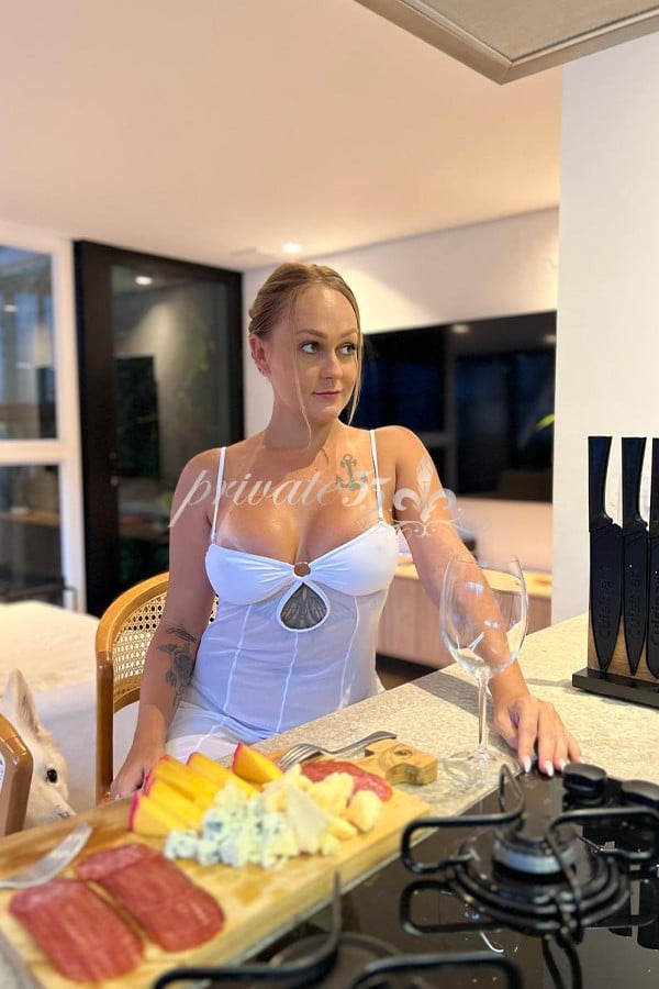 Laura Buarque - Acompanhante Verificada em São Paulo