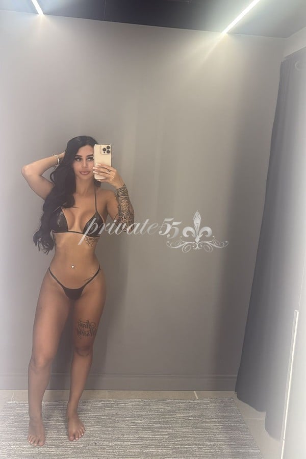 Jade Antonelli - Acompanhante de Luxo em Balneário Camboriú