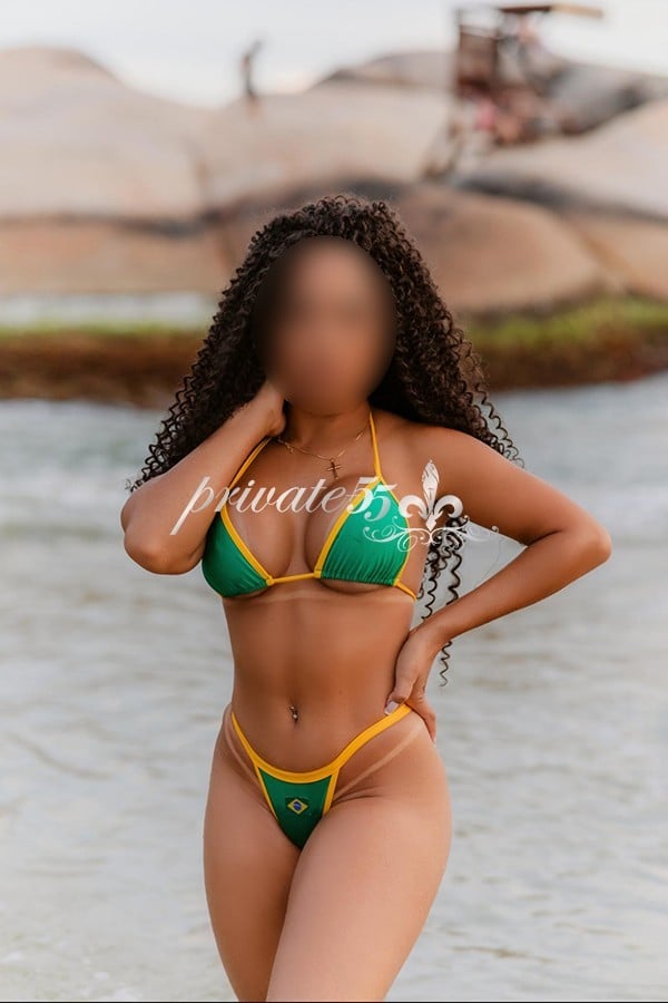 Larissa Brito - Acompanhante de Luxo em Florianópolis