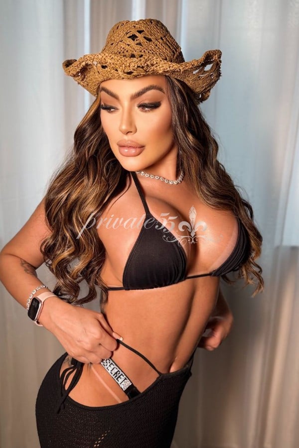 Mia  Rosa - Acompanhante de Luxo em São Paulo