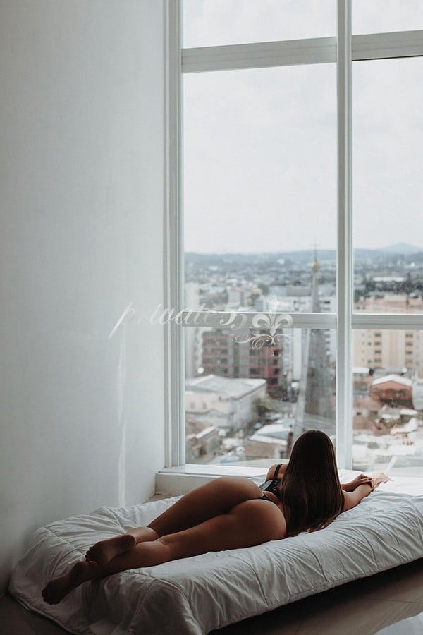 Emily Duarte - Garota de Programa em Porto Alegre