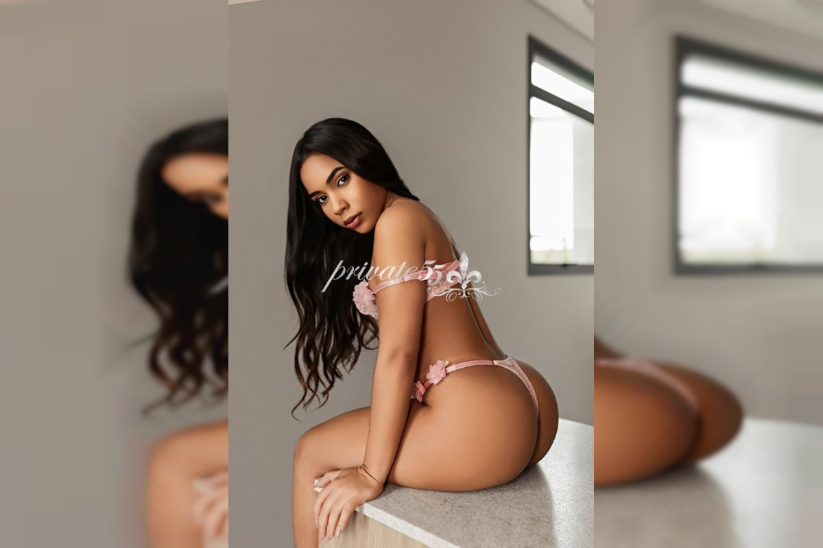 Melissa Brandão - Acompanhante de Luxo em Curitiba