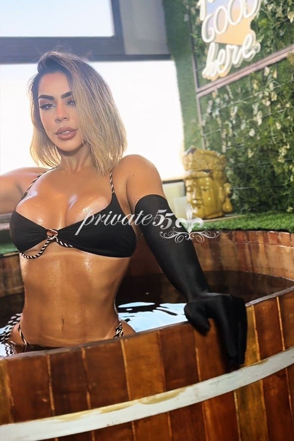 Bárbara Botelho - Acompanhante de Luxo em Rio de Janeiro