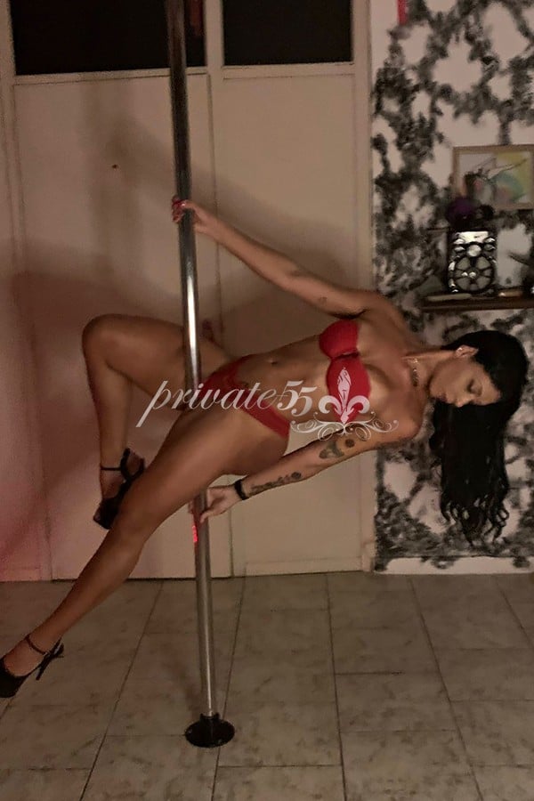 Karolina Salvatore - Acompanhante Verificada em Rio de Janeiro