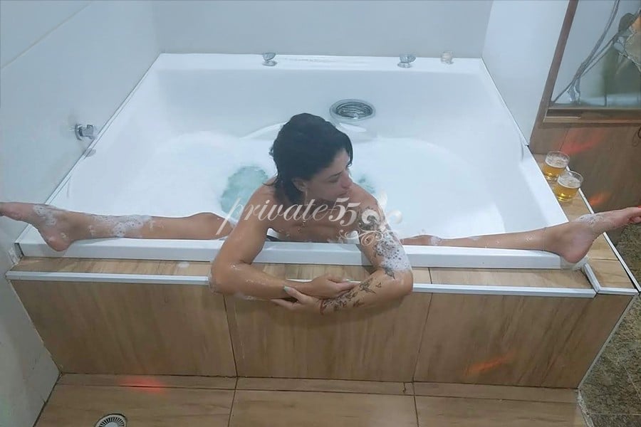 Karolina Salvatore - Garota de Programa em Rio de Janeiro