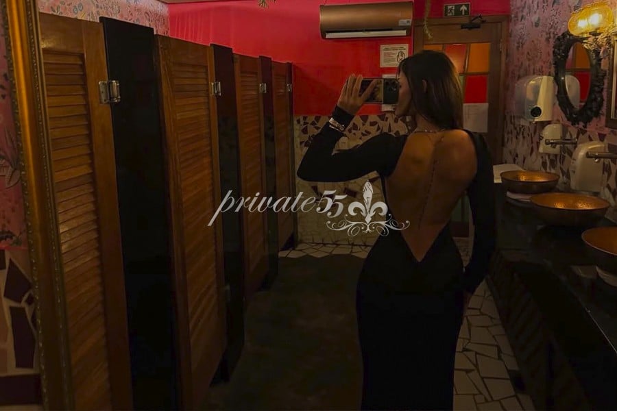 Ísis Goulart - Acompanhante de Luxo em Curitiba