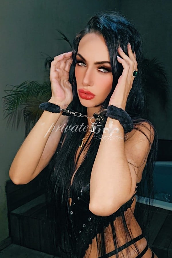 Cami Dalla - Garota de Programa em Itapema