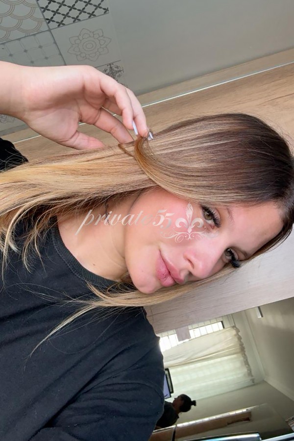 Foto 2 de Nicolly Leblanc