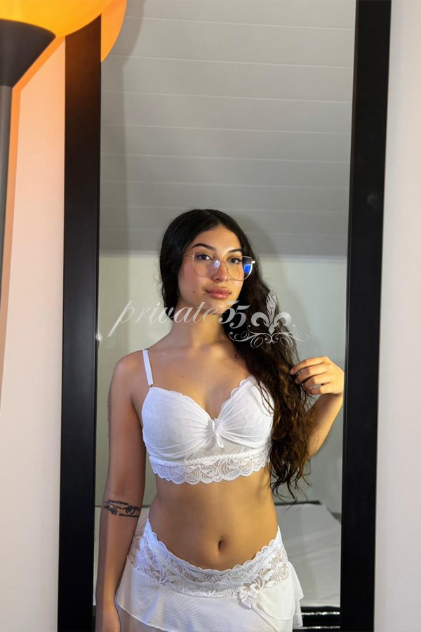 Glória Rios - Acompanhante Verificada em Curitiba