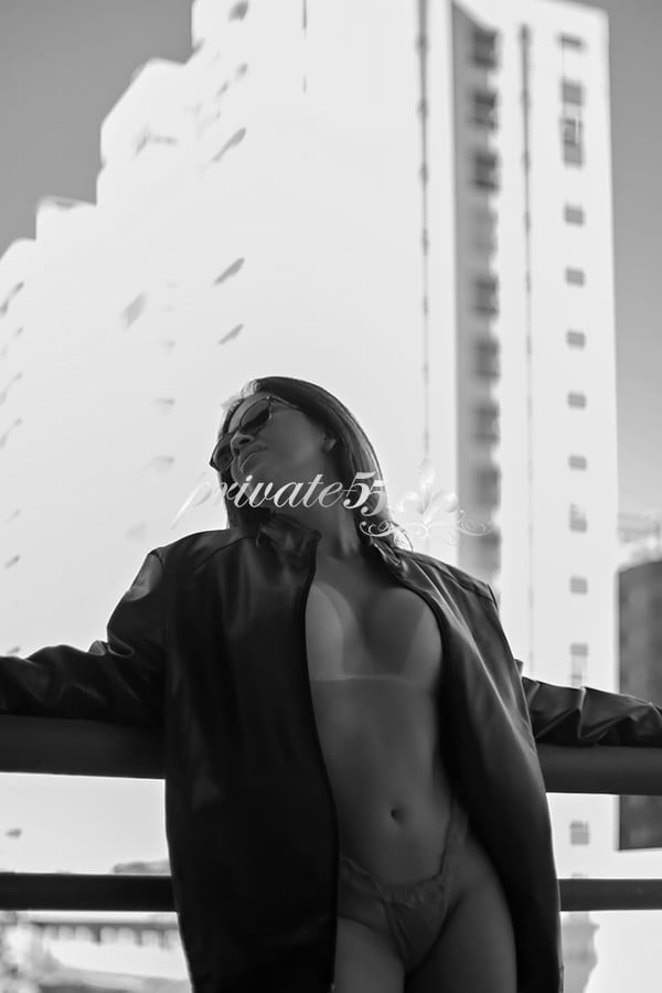 Kelly Bittencourt - Acompanhante em Curitiba