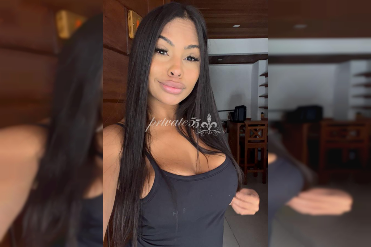 Sofia Antonelli - Acompanhante de Luxo em Florianópolis