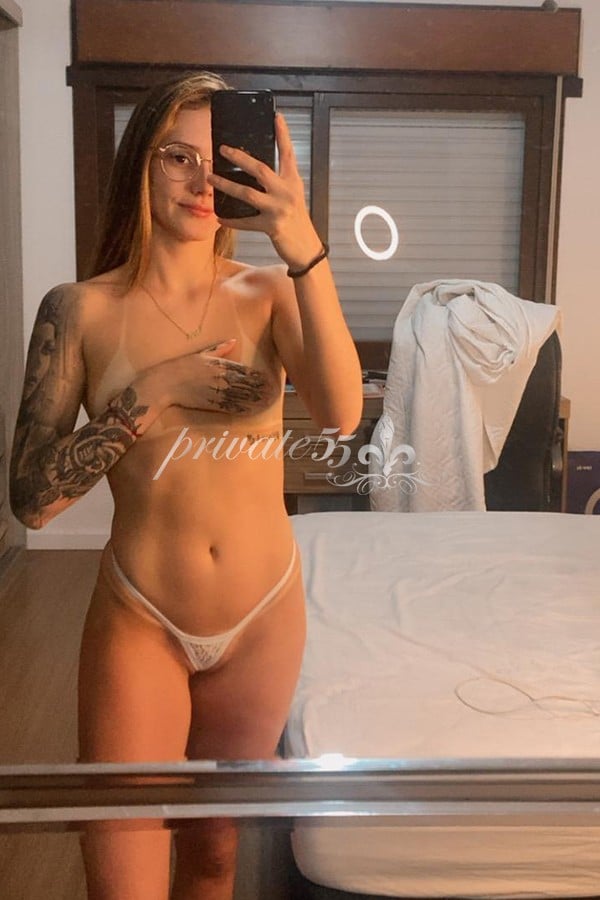 Foto 1 de Ana Carolina