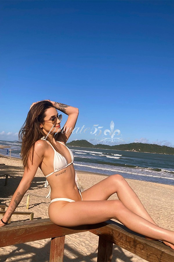 Ana Carolina - Acompanhante Verificada em Balneário Camboriú