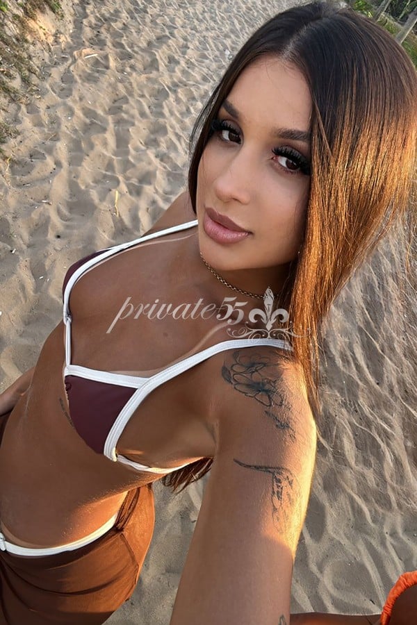 Foto 5 de Clara Fontenelle