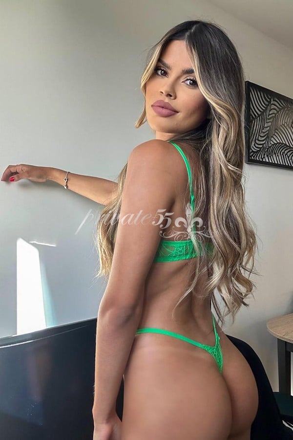 Geovanna Lacerda - Acompanhante de Luxo em Curitiba