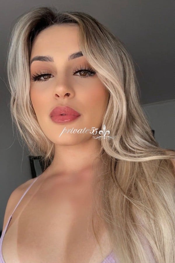 Nina Mendes - Acompanhante em Porto Alegre