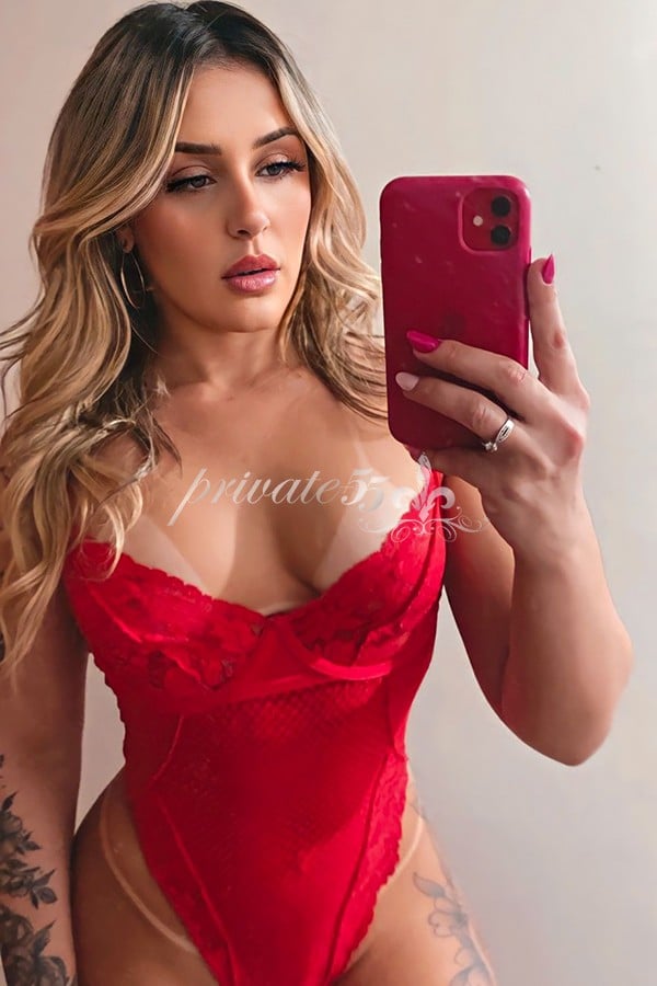 Nina Mendes - Acompanhante de Luxo em Porto Alegre