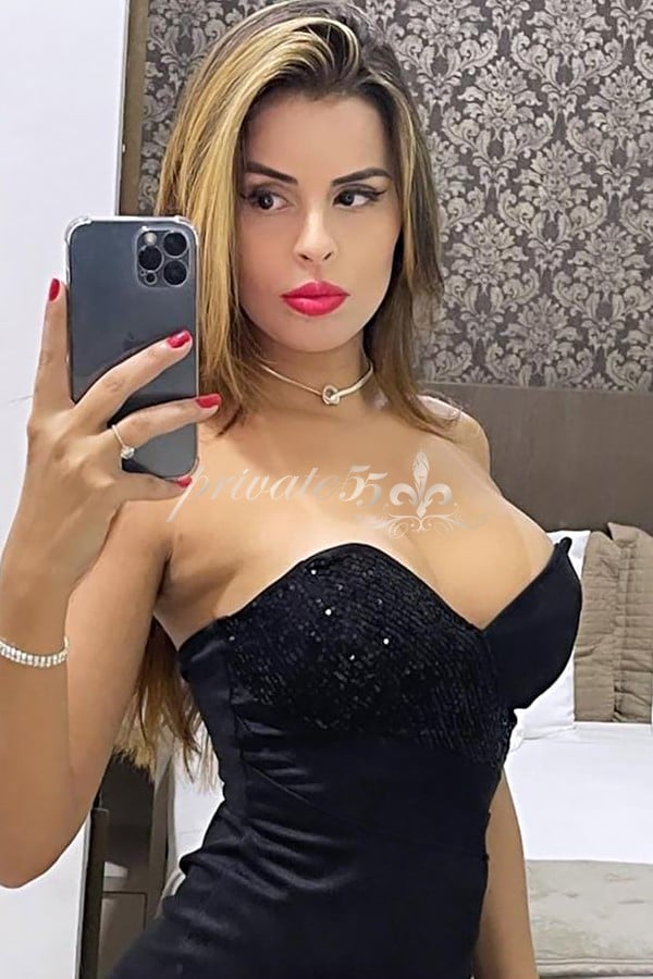 Sthefany Bach - Acompanhante em Brasília