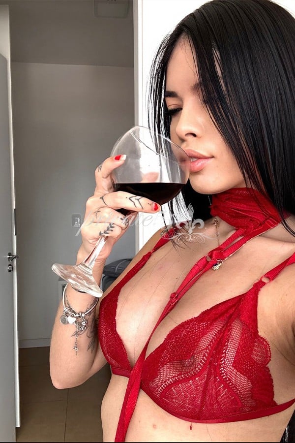 Alicia Manauara - Garota de Programa em Florianópolis