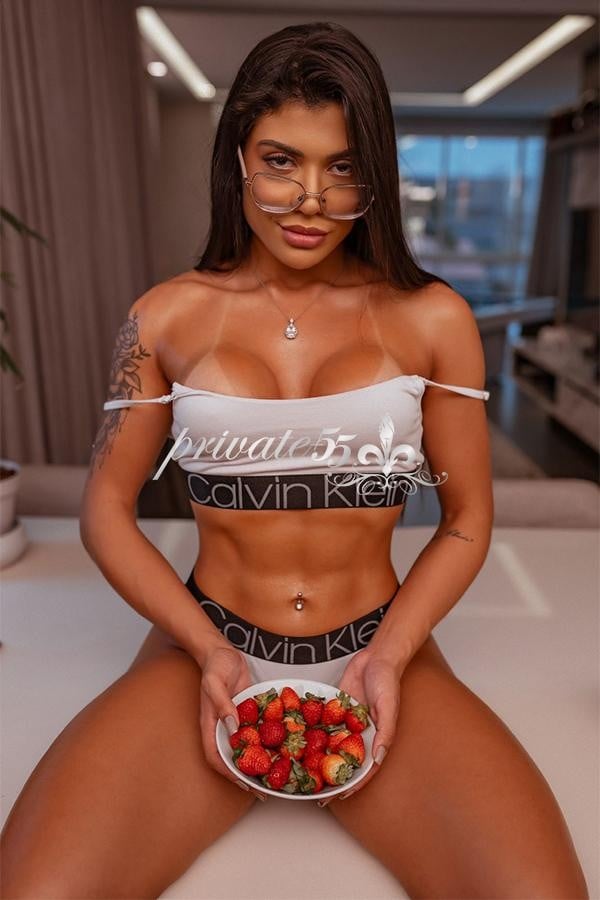 Carla Ferraz - Garota de Programa em São Paulo