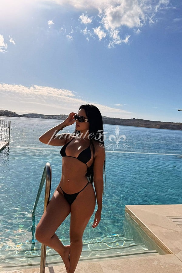 Foto 3 de Mayara  Bohr