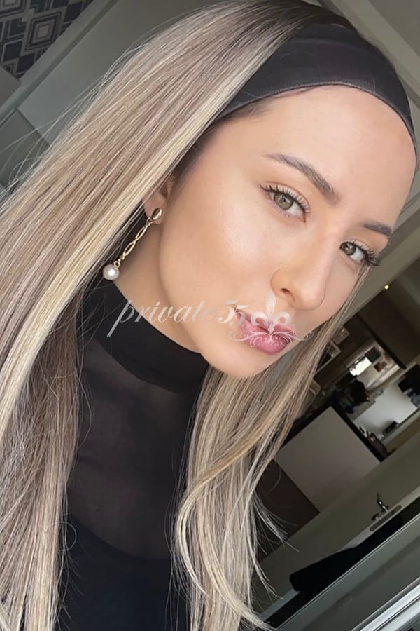 Elizabeth Liz - Garota de Programa em São Paulo