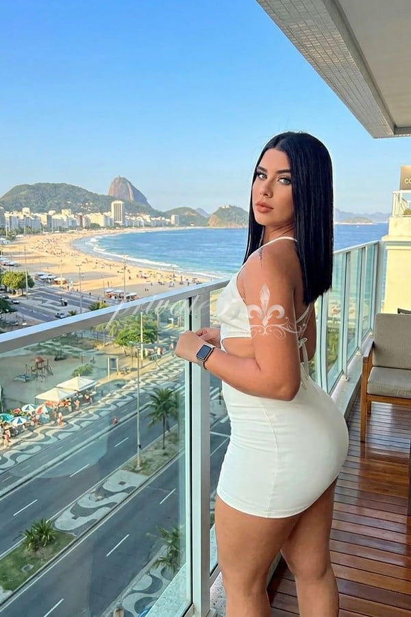 Isabella  Noir - Garota de Programa em Rio de Janeiro