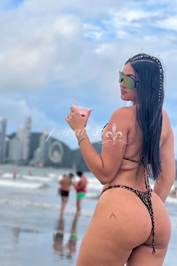 Kyara  Safra - Acompanhante de Luxo em Balneário Camboriú