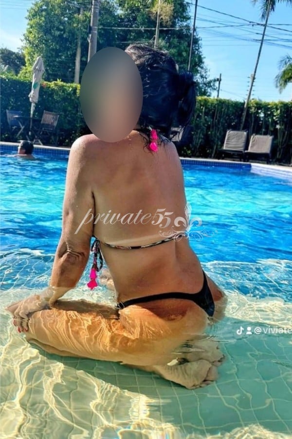 Mel Vasconcelo - Acompanhante de Luxo em Balneário Camboriú