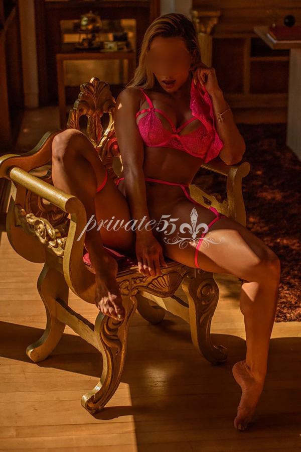 Milena Castilho - Acompanhante em Curitiba