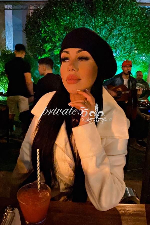 Livia Lins - Garota de Programa em Porto Alegre