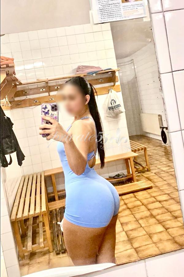 Giulia Vittoria - Acompanhante em Florianópolis