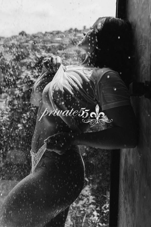 Clleo Chanel - Garota de Programa em Curitiba