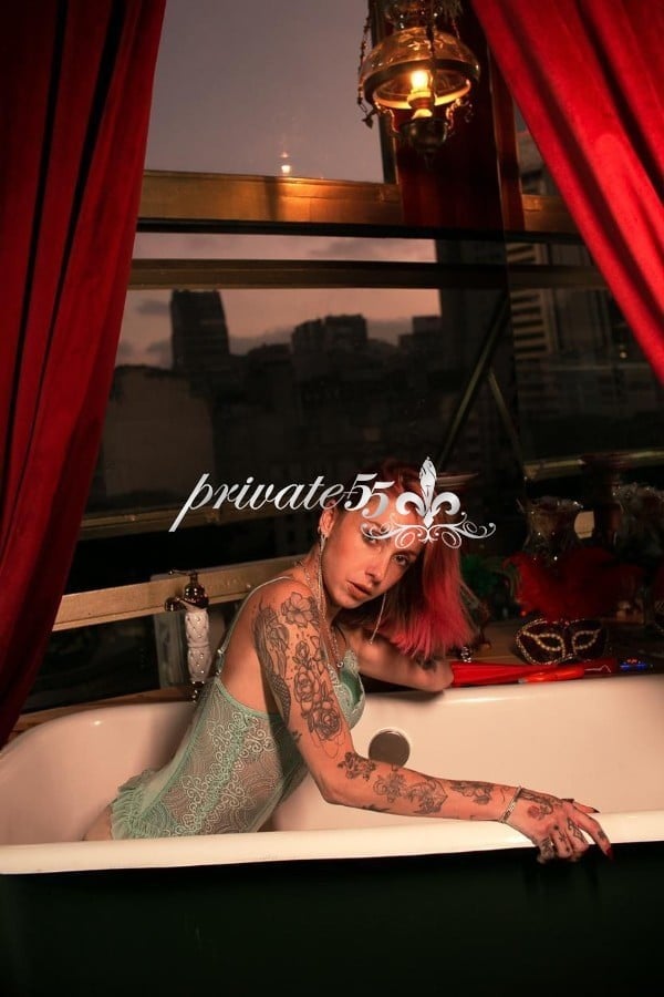 Vicky Escuder - Acompanhante de Luxo em São Paulo