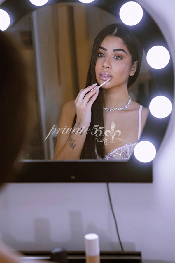 Foto 2 de Laura  Campos