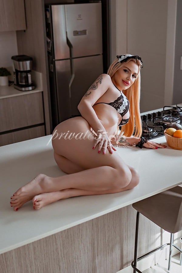 Marina  Faccini - Garota de Programa em Curitiba