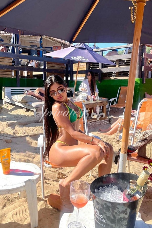 Foto 4 de Emanuelle Ferraz