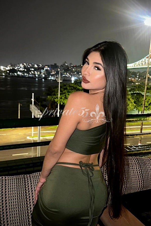 Foto 1 de Emanuelle Ferraz