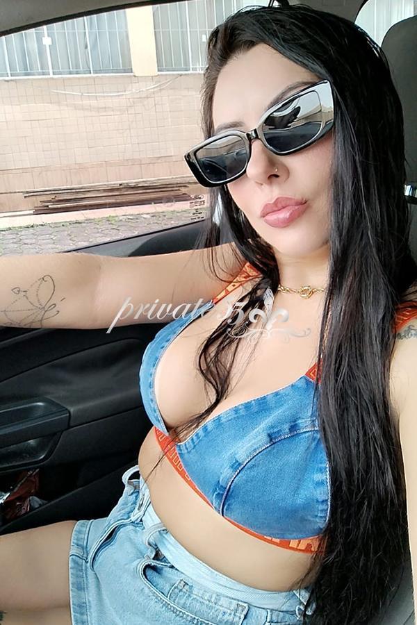 Aline Worm - Acompanhante em Porto Alegre