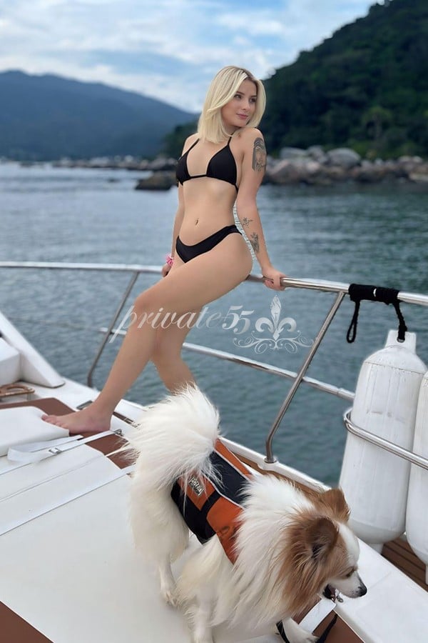 Larissa Diniz - Acompanhante Verificada em Florianópolis