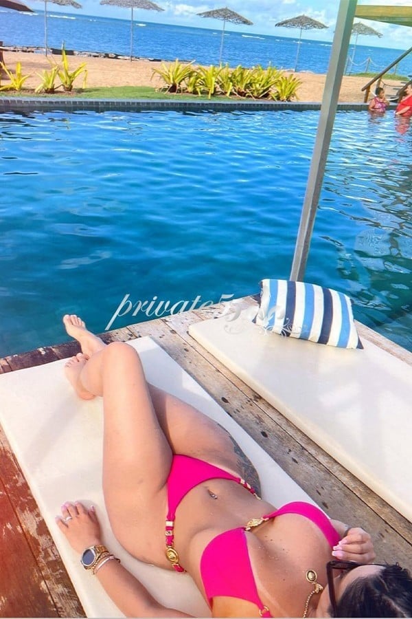 Milla Venâncio - Acompanhante de Luxo em Balneário Camboriú